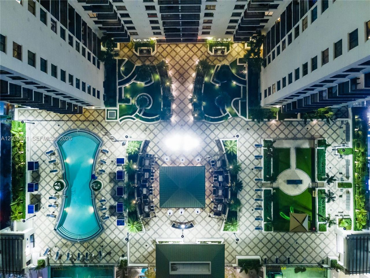 999 SW 1st Ave, Unit 1114, Miami, FL 33130 Photo