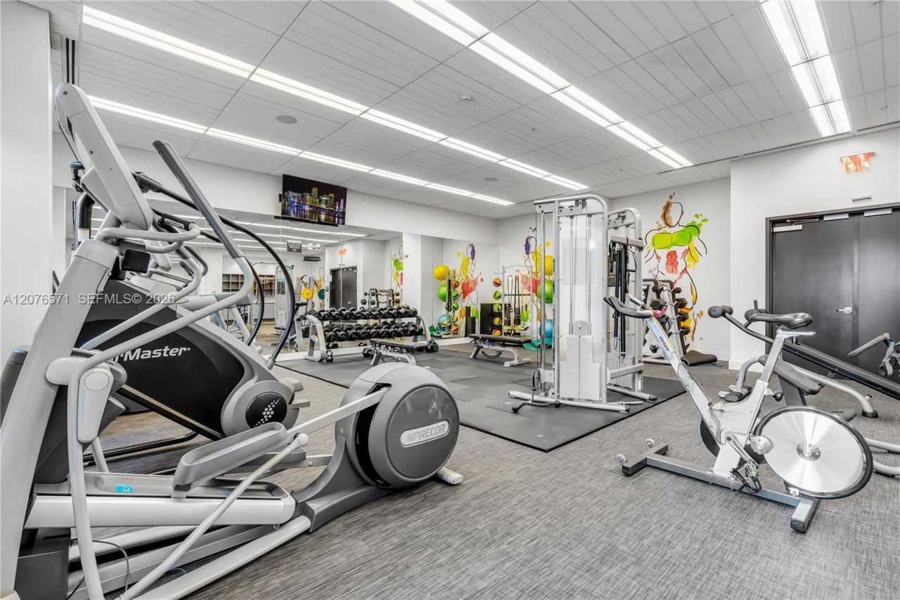 999 SW 1st Ave, Unit 1114, Miami, FL 33130 Photo