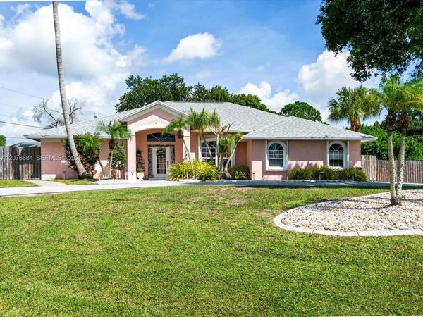 1790 SW Day St , Port St. Lucie, FL 34953