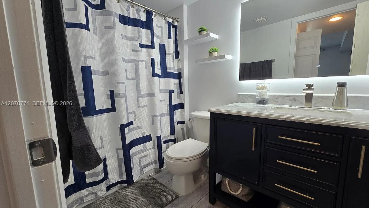 275 NE 18th St , Unit PH-10, Miami, FL 33132 Photo