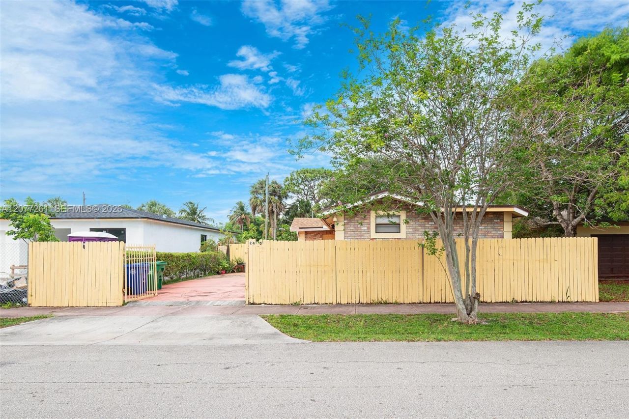 2420 NW 22nd Rd , Fort Lauderdale, FL 33311 Photo