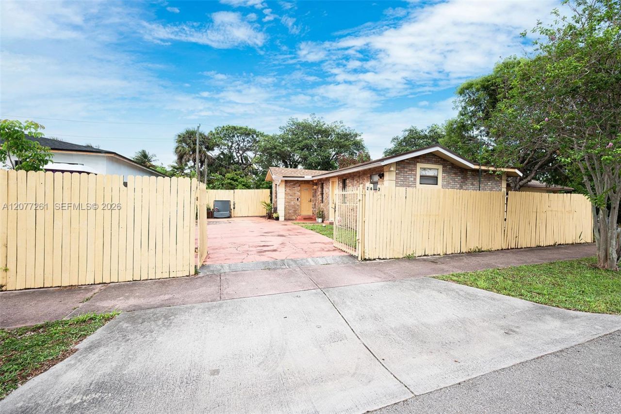2420 NW 22nd Rd , Fort Lauderdale, FL 33311 Photo