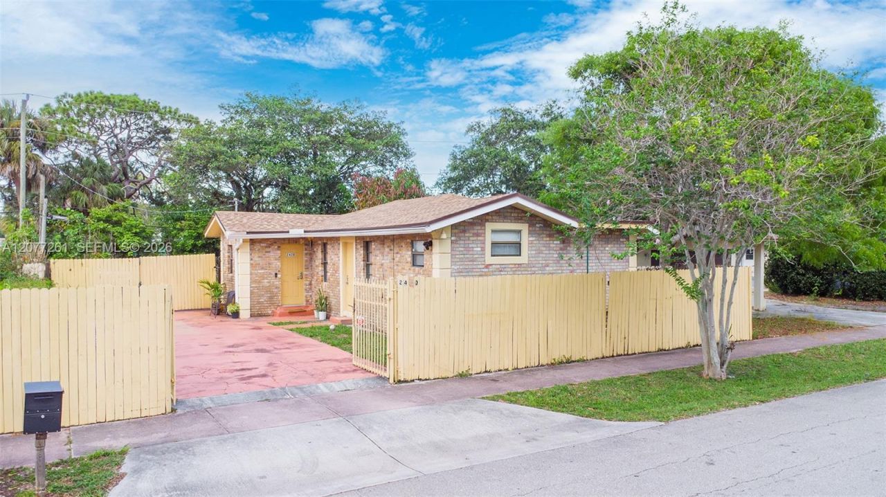 2420 NW 22nd Rd , Fort Lauderdale, FL 33311 Photo