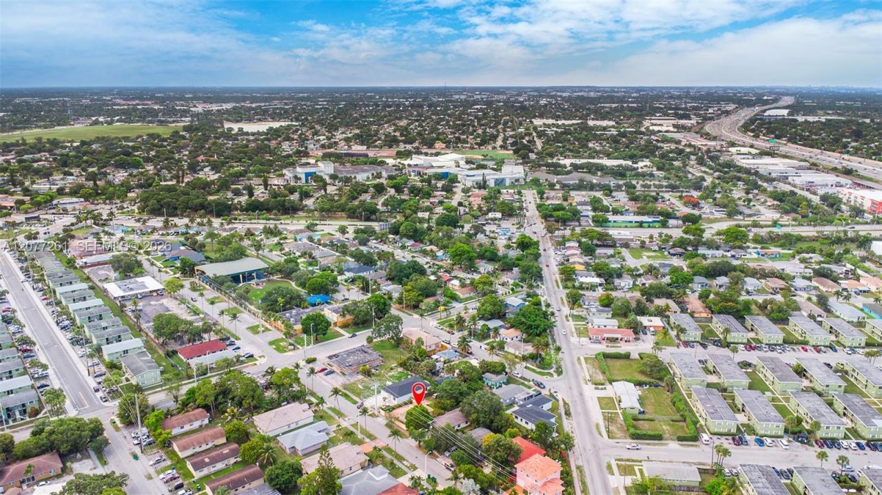 2420 NW 22nd Rd , Fort Lauderdale, FL 33311 Photo