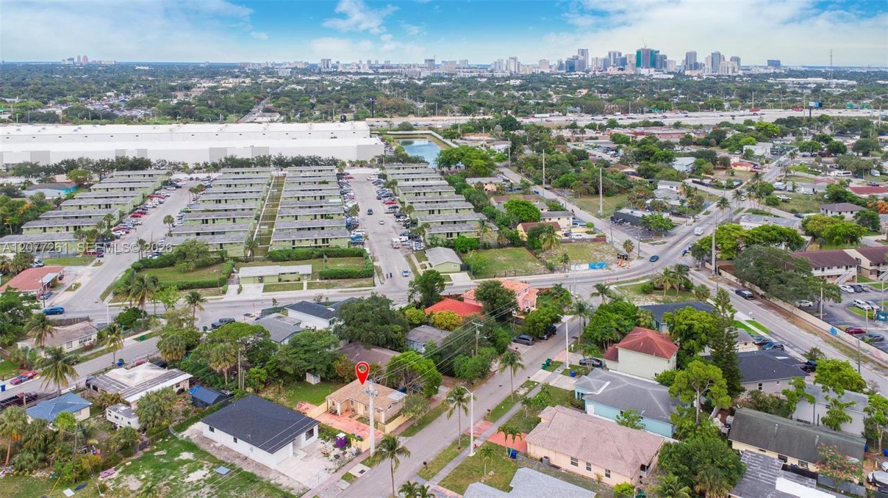 2420 NW 22nd Rd , Fort Lauderdale, FL 33311 Photo