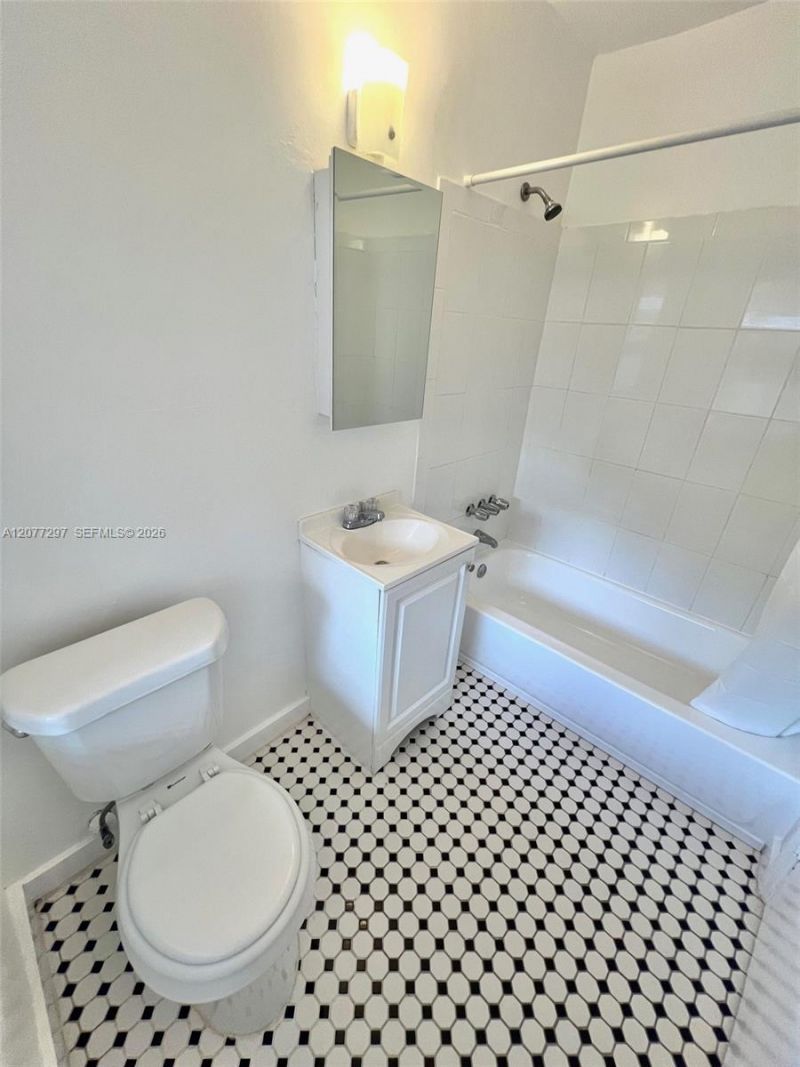 700 NE 85th St , Unit 14, Miami, FL 33138 Photo