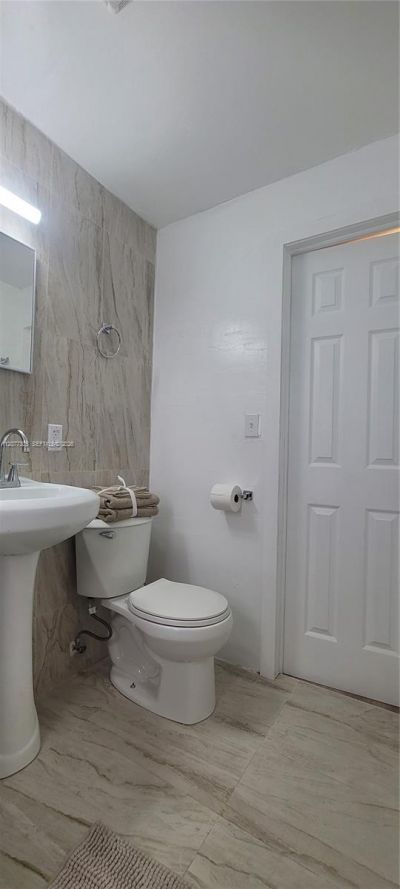 145 NE 67th St, Unit 1, Miami, FL 33138 Photo