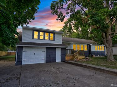 2357 Southampton Avenue, Grand Blanc Township, Mi 48507