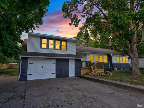 2357 Southampton Avenue, Grand Blanc Township, Mi 48507