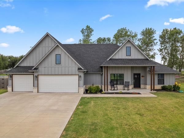 2429 W Union Street , Collinsville, OK 74021