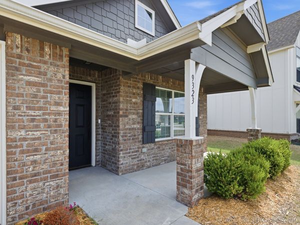 9323 E 132nd Place S, Bixby, OK 74008