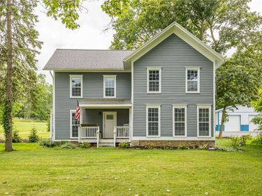 21 State Street, Bloomfield, NY 14469