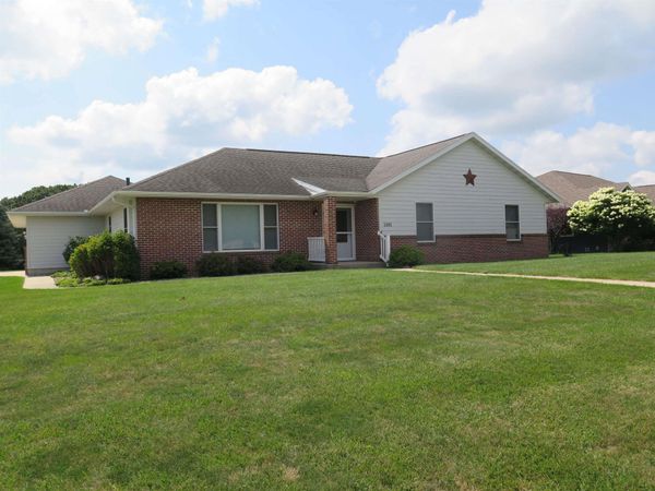 1101 Linden St, Decorah, IA 52101