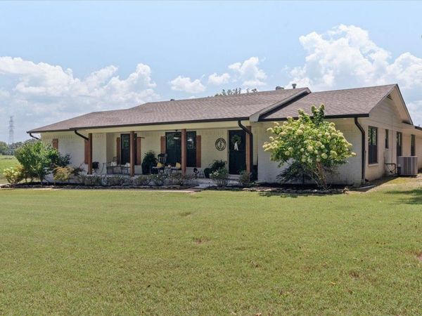 7591 E KERRVILLE-ROSEMARK RD, Millington, TN 38053