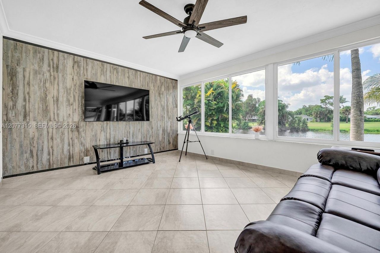3324 Lakeview Blvd, Delray Beach, FL 33445 Photo