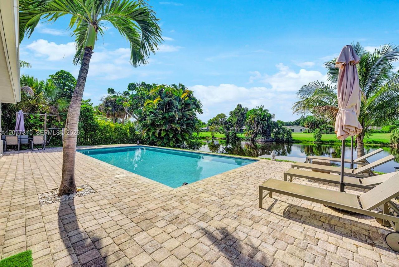 3324 Lakeview Blvd, Delray Beach, FL 33445 Photo
