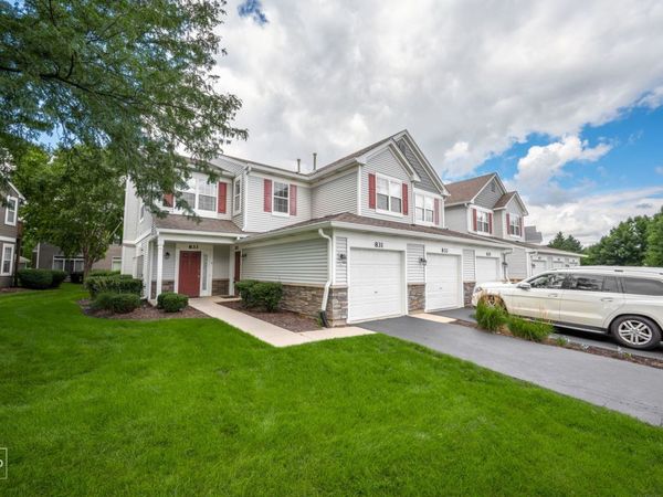 831 Genesee Drive , Unit 831, Naperville, IL 60563