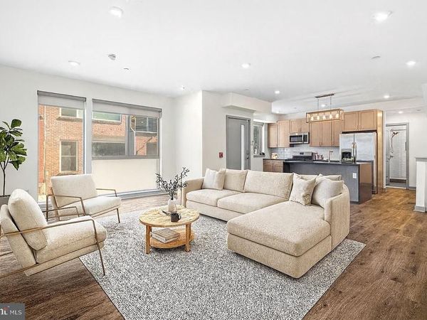 411 W BERKS STREET, PHILADELPHIA, PA 19122