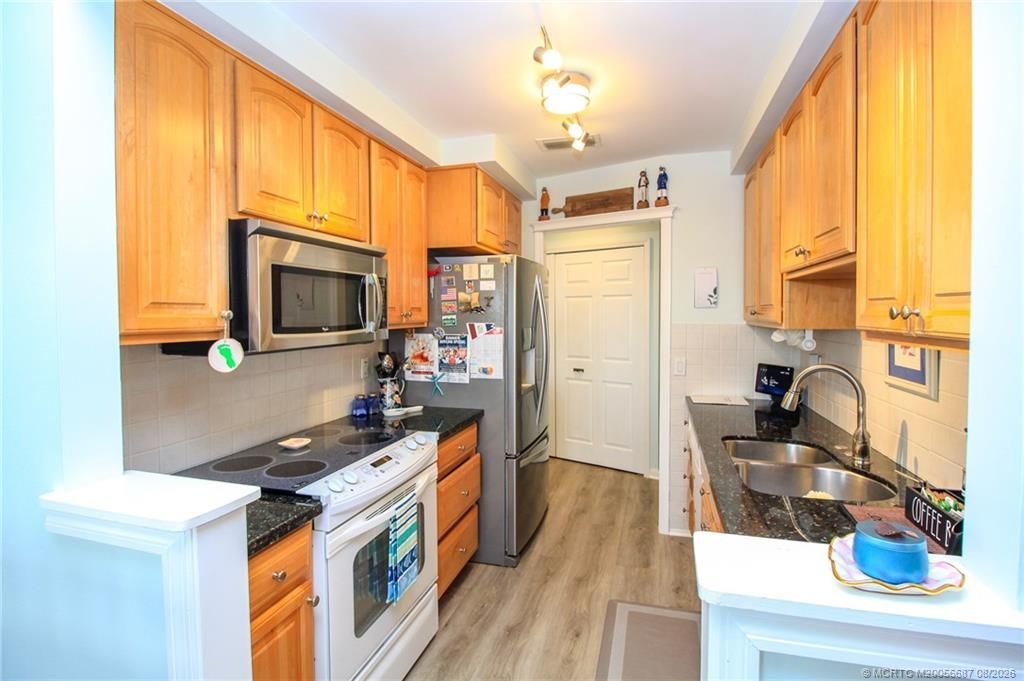 150 SE Four Winds Drive , Unit 304, Stuart, FL 34996 Photo