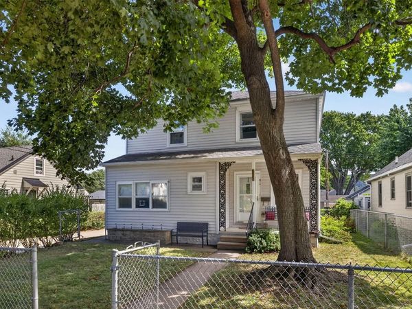 821 20th STREET S, La Crosse, WI 54601