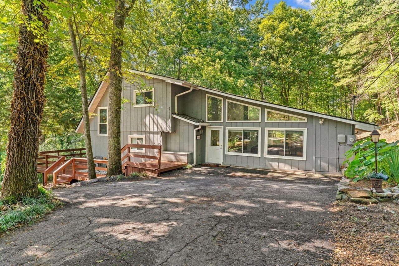 315 E Randall Road, Rocky Face, GA 30740 Main Photo
