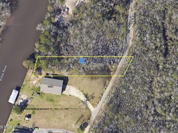 10266 Road 252 , Biloxi, MS 39532