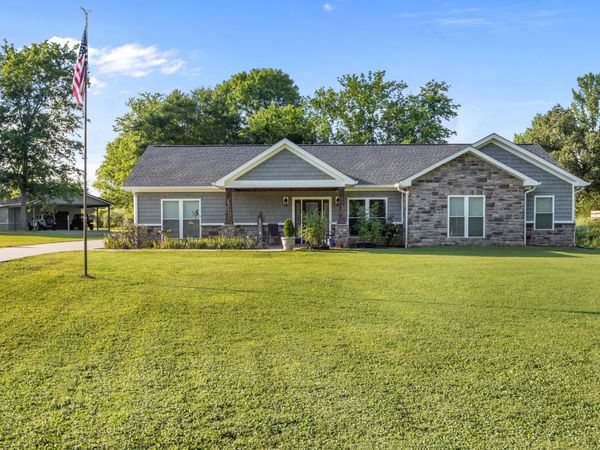 8754 Old State Route 1 , New Johnsonville, TN 37134