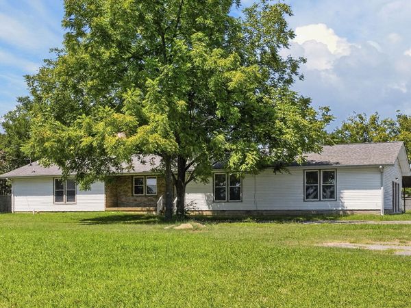3300 Hamilton Church Rd, Antioch, TN 37013