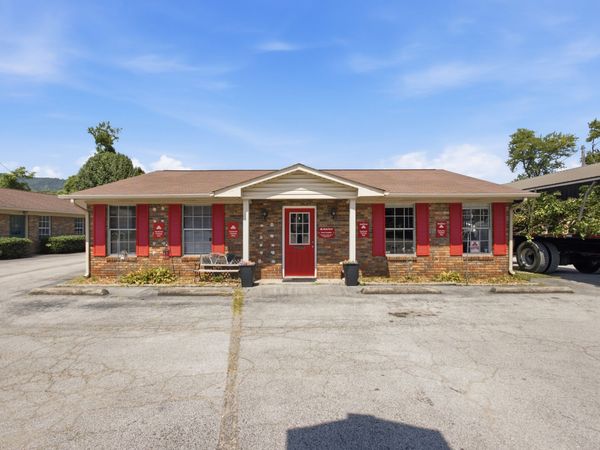119 N Gateway Ave , Rockwood, TN 37854