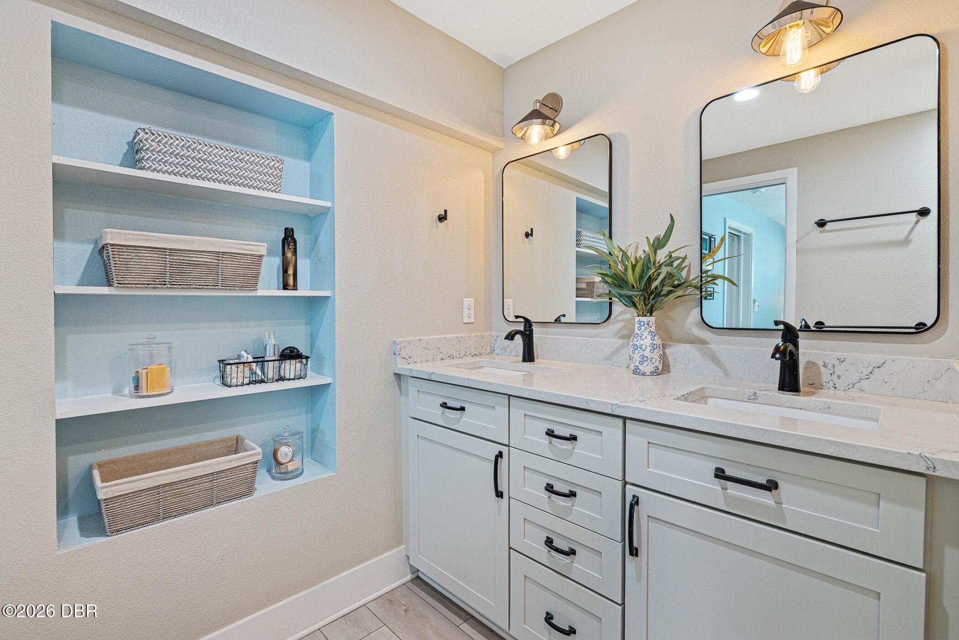839 E 10th Avenue, New Smyrna Beach, FL 32169 Photo
