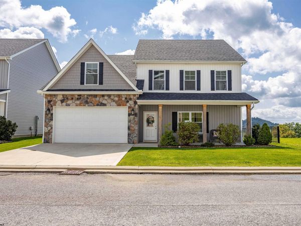 1027 Slippery Elm Lane, Morgantown, WV 26501