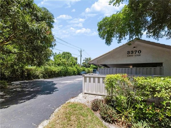 3370 10th ST N, Unit 1304, NAPLES, FL 34103