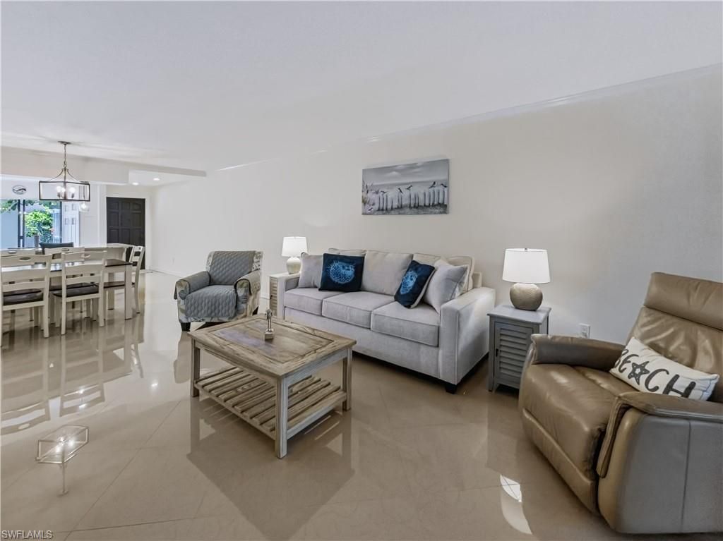 3370 10th St N, Unit 1304, Naples, FL 34103 Photo
