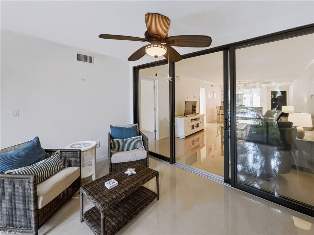 3370 10th St N, Unit 1304, Naples, FL 34103 Photo
