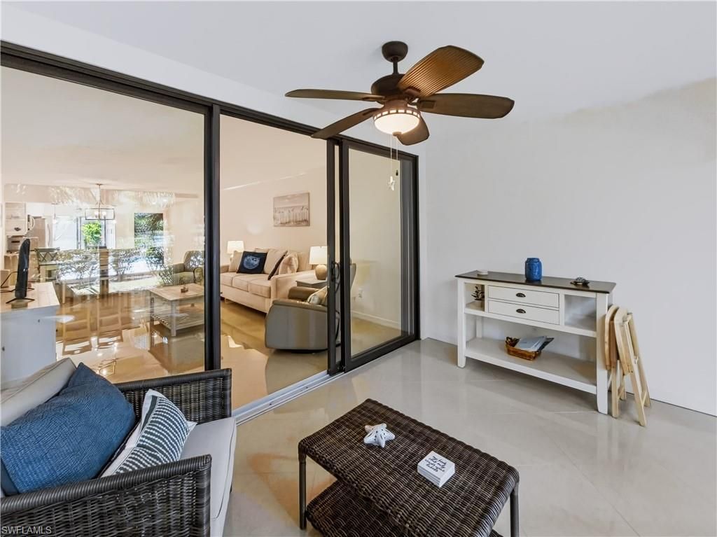 3370 10th St N, Unit 1304, Naples, FL 34103 Photo