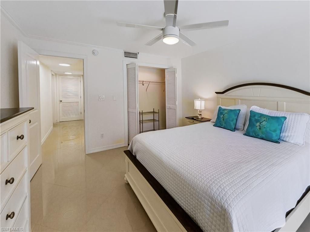 3370 10th St N, Unit 1304, Naples, FL 34103 Photo