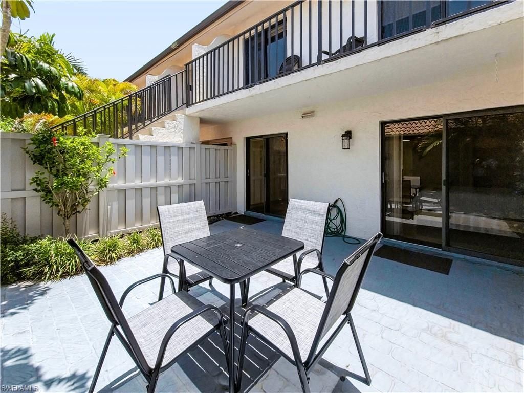 3370 10th St N, Unit 1304, Naples, FL 34103 Photo