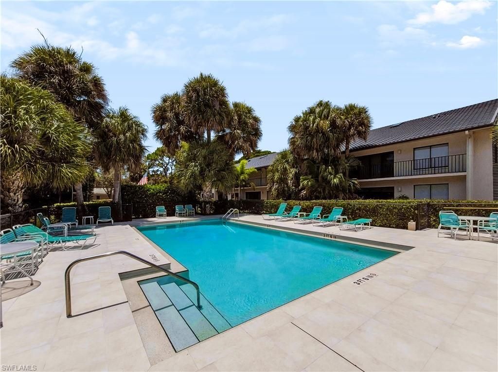 3370 10th St N, Unit 1304, Naples, FL 34103 Photo