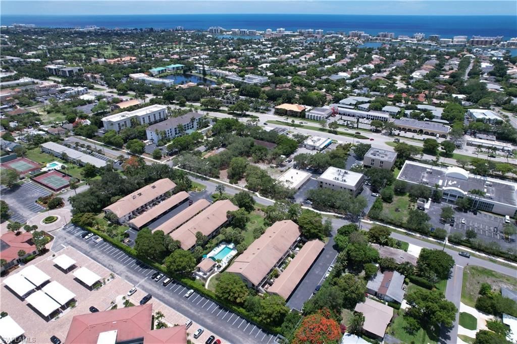 3370 10th St N, Unit 1304, Naples, FL 34103 Photo