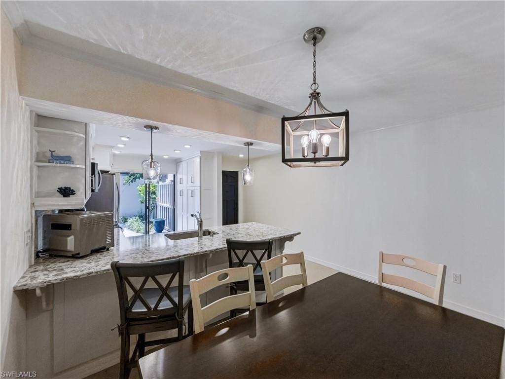 3370 10th St N, Unit 1304, Naples, FL 34103 Photo