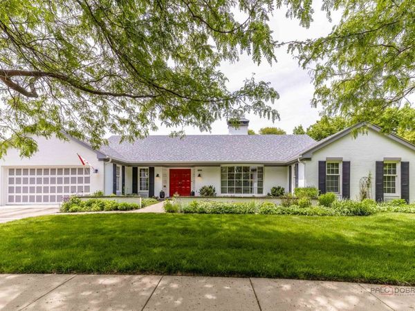 2230 Chestnut Street , Waukegan, IL 60087