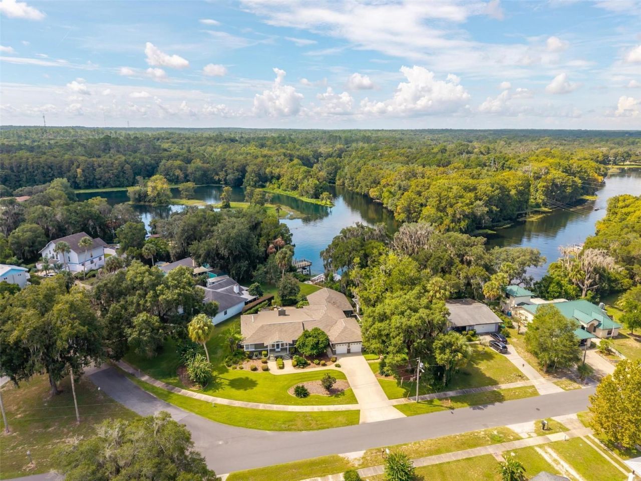20368 The Granada, Dunnellon, FL 34432 Photo