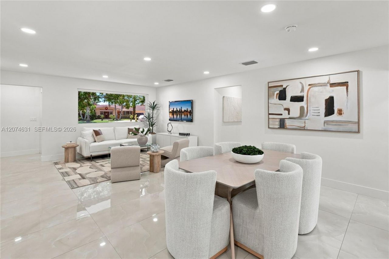 4801 Tyler St , Hollywood, FL 33021 Photo