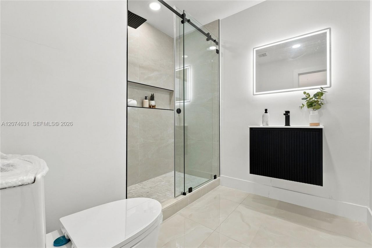 4801 Tyler St , Hollywood, FL 33021 Photo