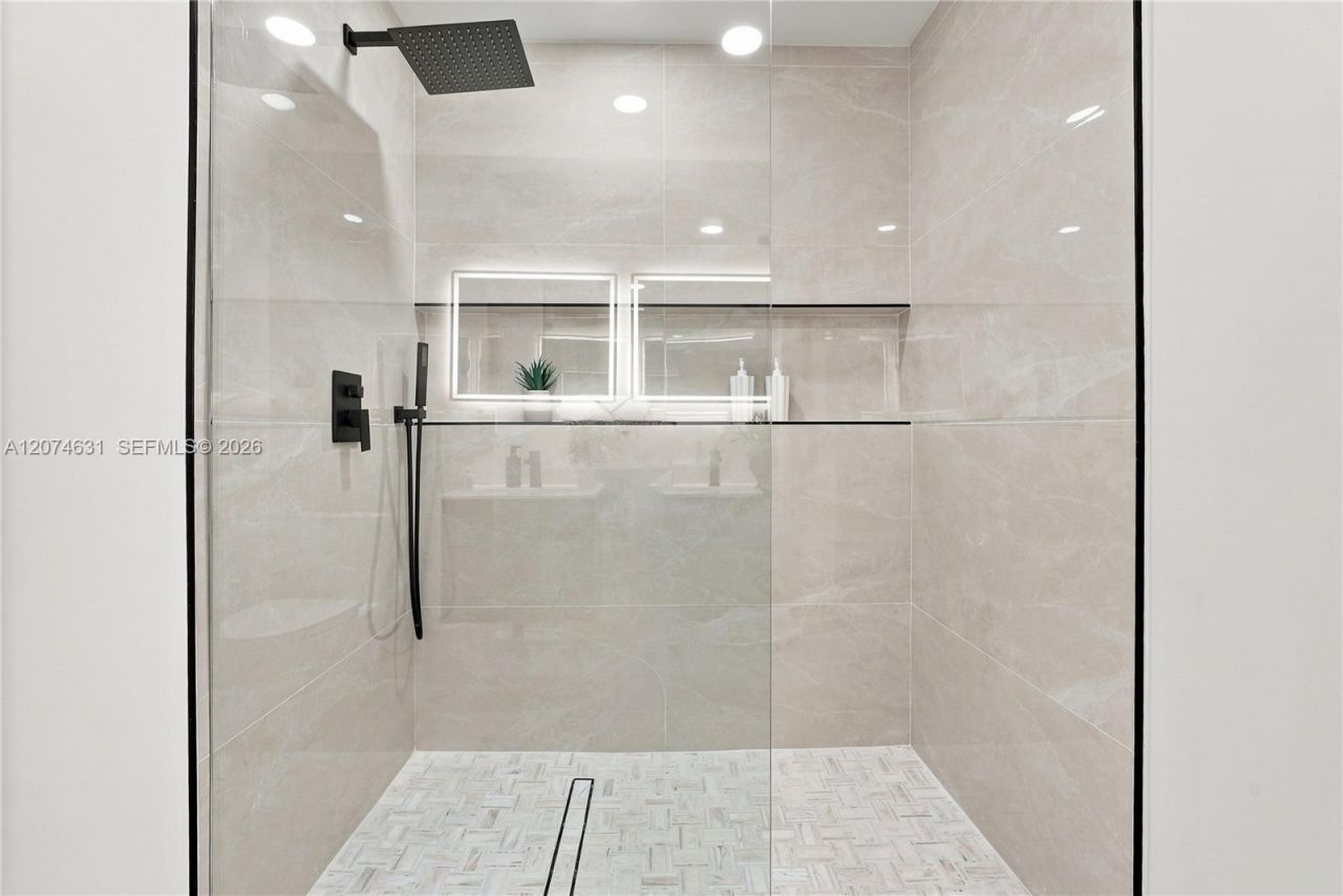 4801 Tyler St , Hollywood, FL 33021 Photo