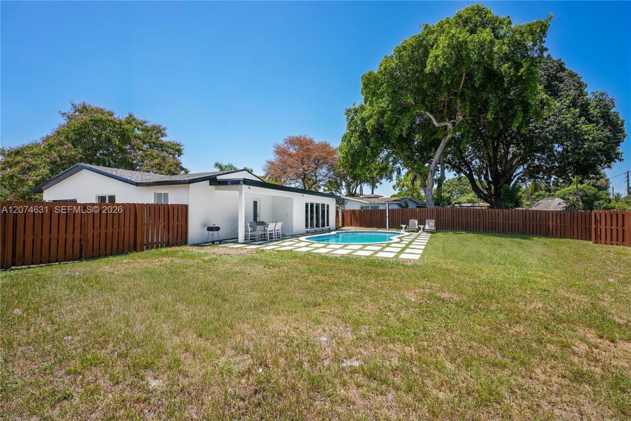 4801 Tyler St , Hollywood, FL 33021 Photo