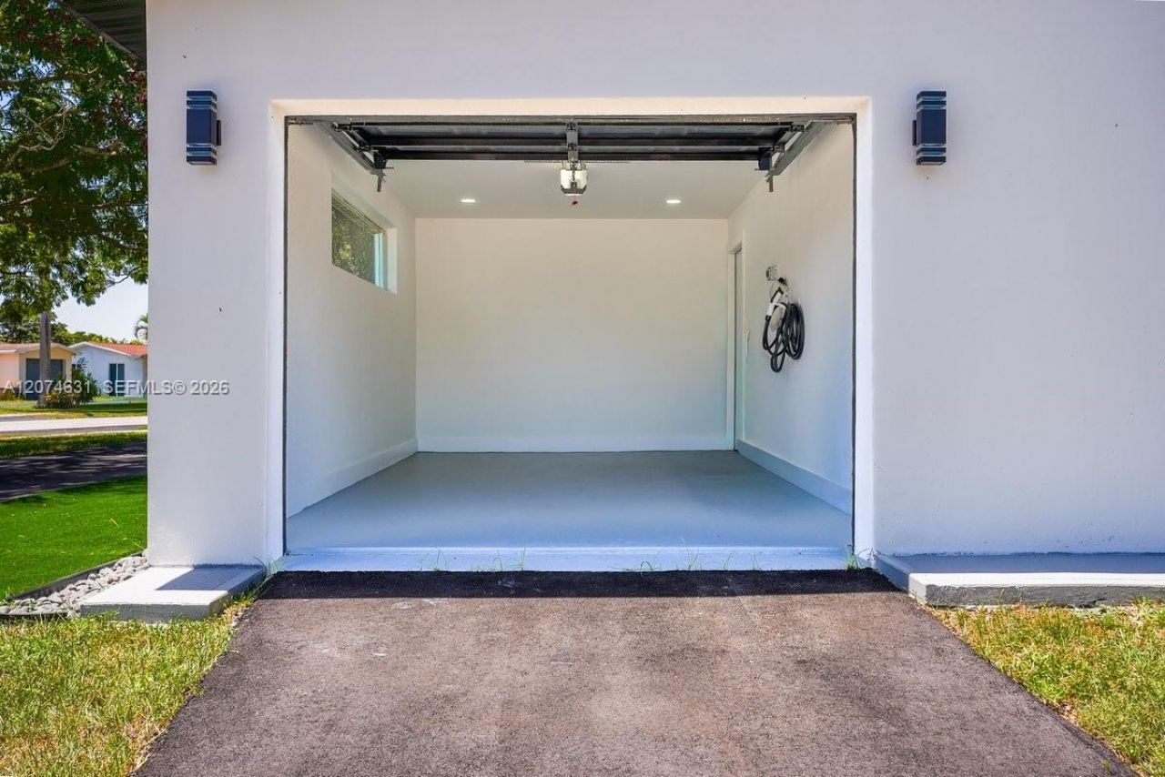 4801 Tyler St , Hollywood, FL 33021 Photo