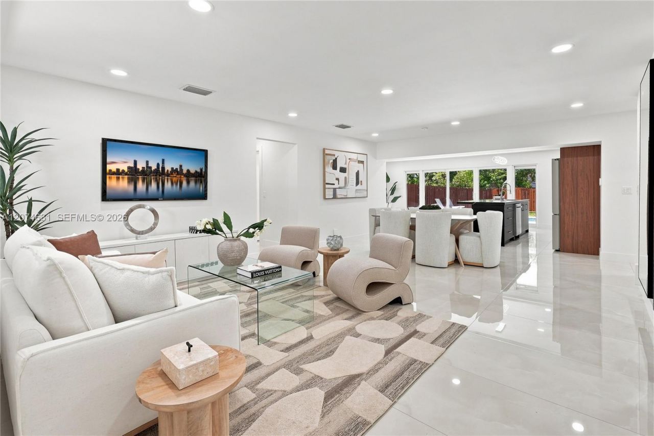 4801 Tyler St , Hollywood, FL 33021 Photo
