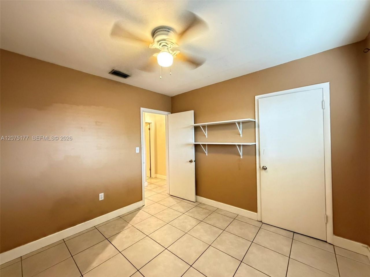 4585 E 9th Ln , Hialeah, FL 33013 Photo