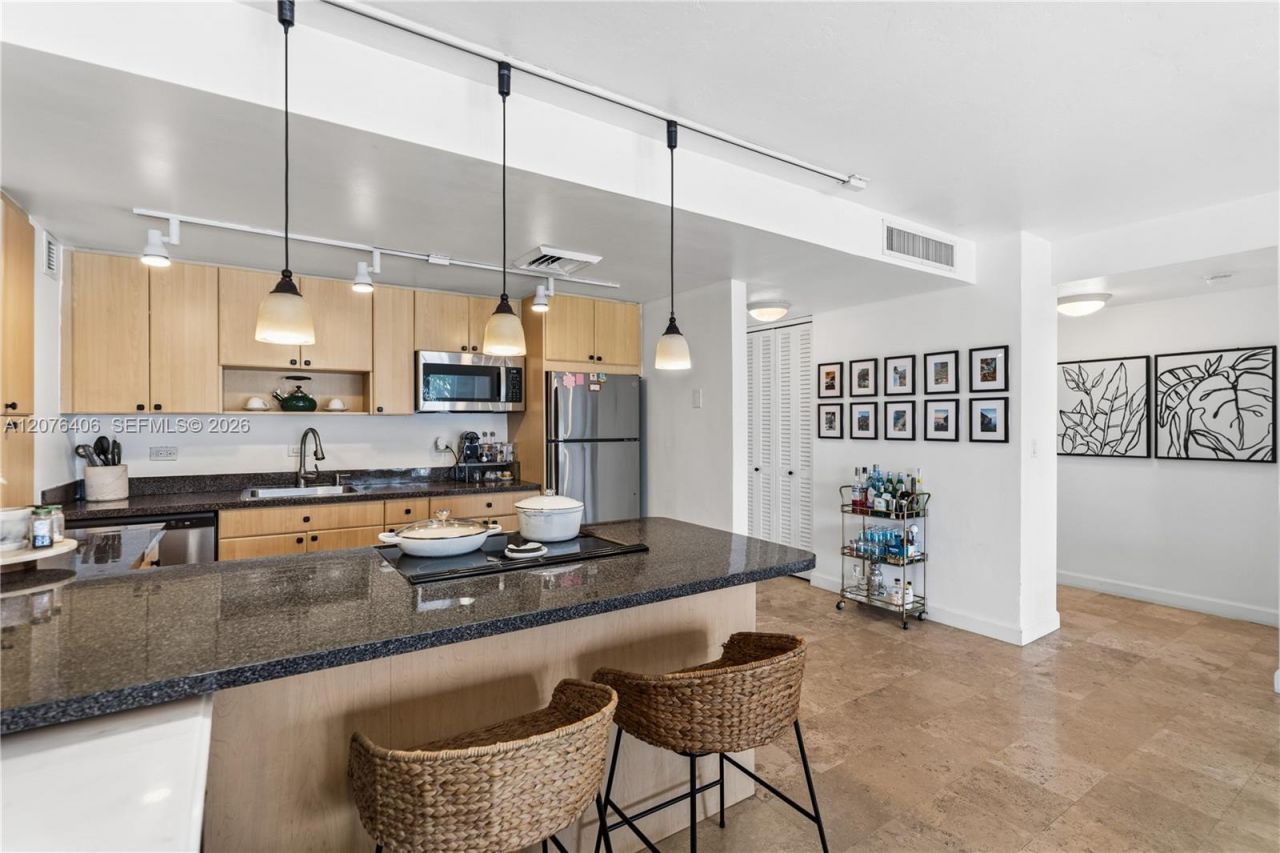 2451 Brickell Ave , Unit 2T, Miami, FL 33129 Photo
